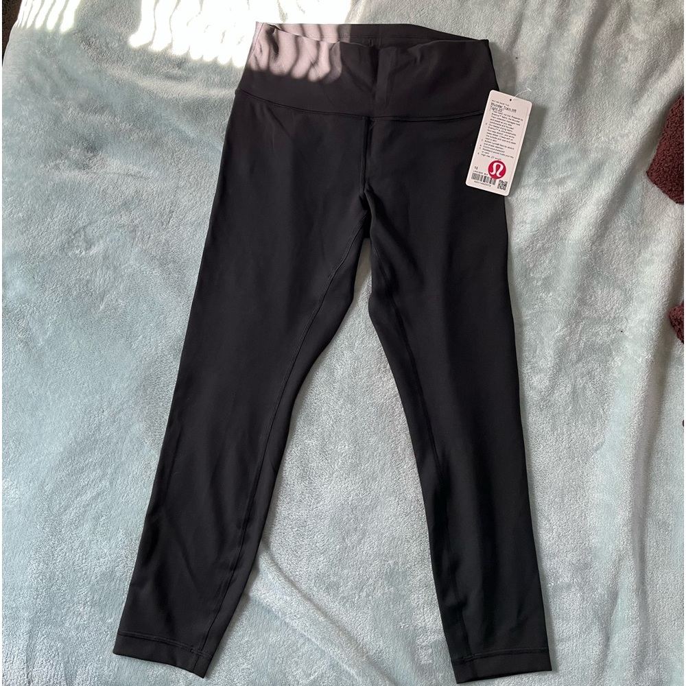 NWT Wunder Train 25” black lululemon leggings